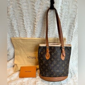 Authentic Louis Vuitton monogram petit bucket bag